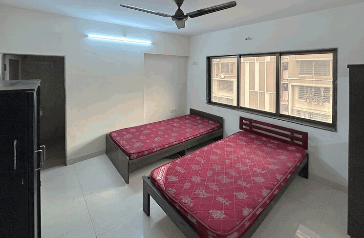 Bedroom, kurla east Pg For Boys In Kurla East 9410794