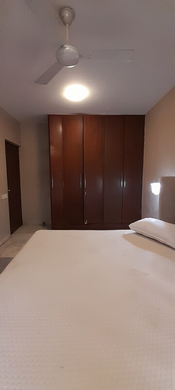 Room in 2 BHK Apartment at Chandak 34 Park Estate, Goregaon West – for Rent