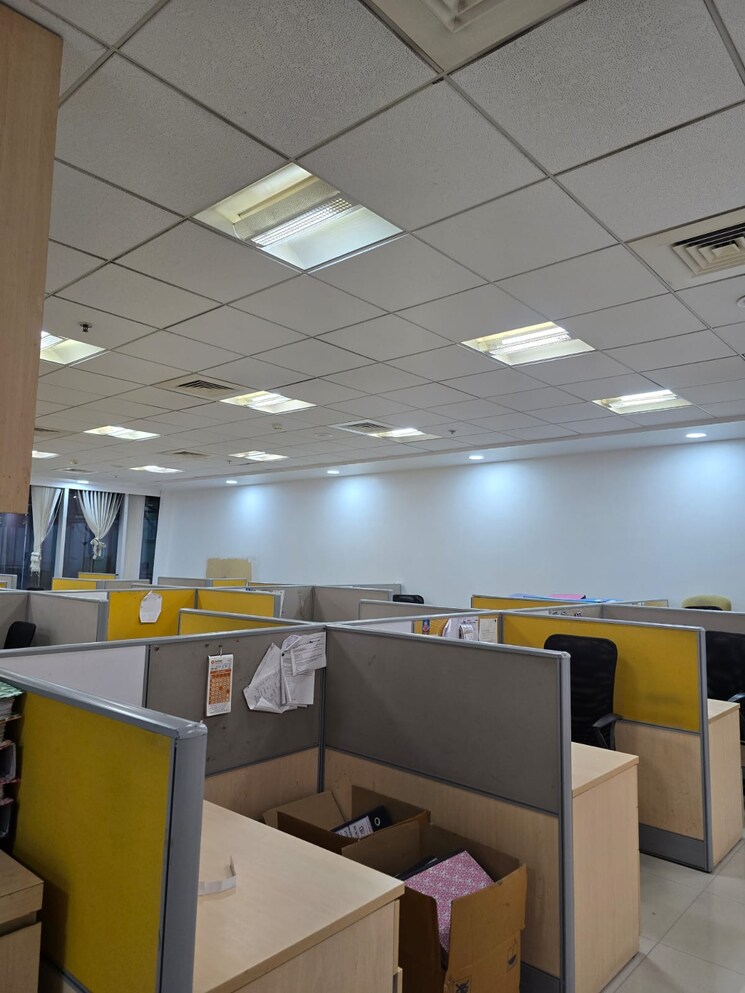 Team Area, wagle industrial estate Commercial Office Space 390 Sq.Ft. In Wagle Industrial Estate Thane 9410679