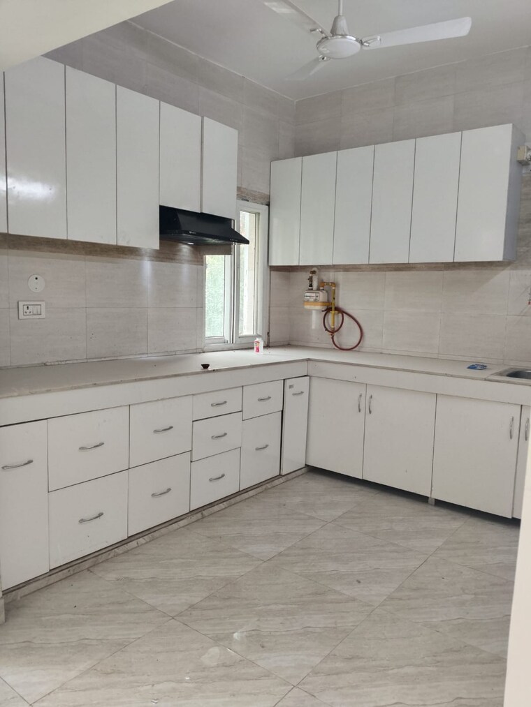 Kitchen, saket 3 Bedroom 2500 Sq.Ft. Independent House In Saket Delhi 9410758