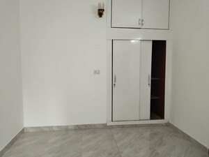 Room in 3 BHK Independent House at Saket – for Rent