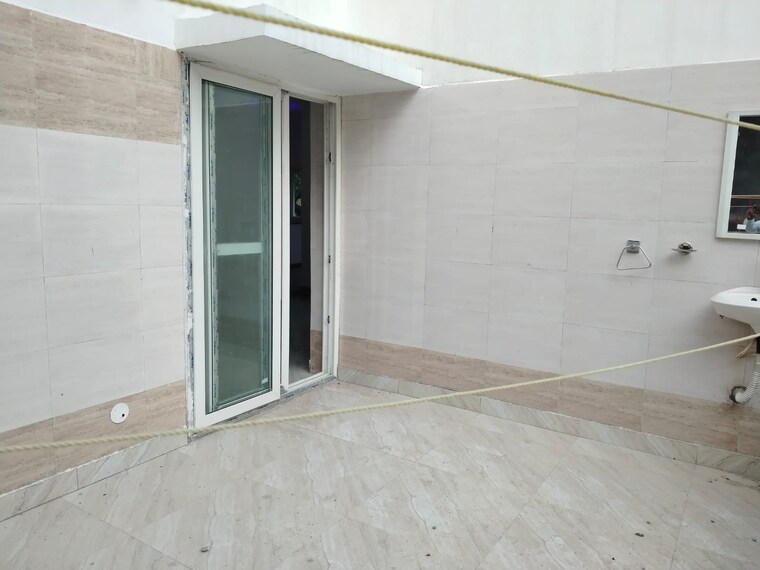 Room, saket 3 Bedroom 2500 Sq.Ft. Independent House In Saket Delhi 9410758