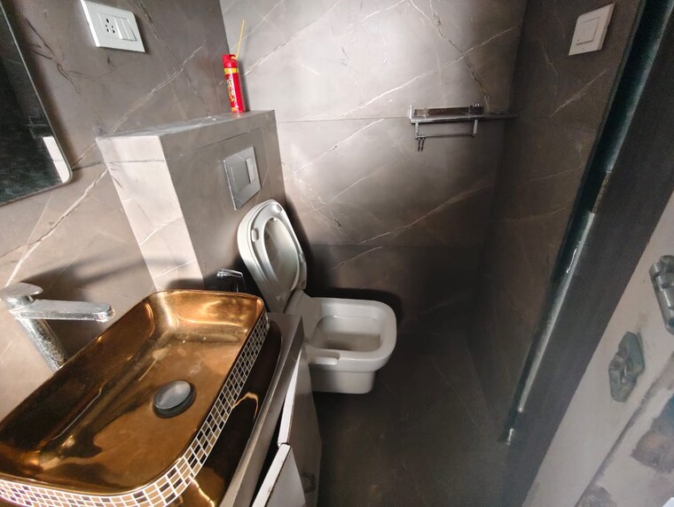 undefined, wagle industrial estate Commercial Office Space 520 Sq.Ft. In Wagle Industrial Estate Thane 9410686