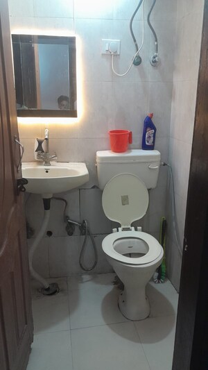 Bathroom in 1 BHK Builder Floor at Neb Sarai – for Rent