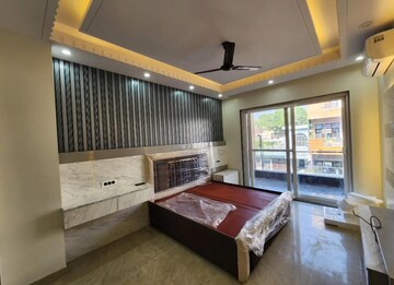 Bedroom in 3 BHK Builder Floor at Sector 4 – for Sale