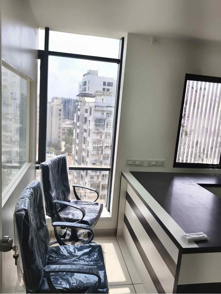 Gym, wagle industrial estate Commercial Office Space 640 Sq.Ft. In Wagle Industrial Estate Thane 9410692