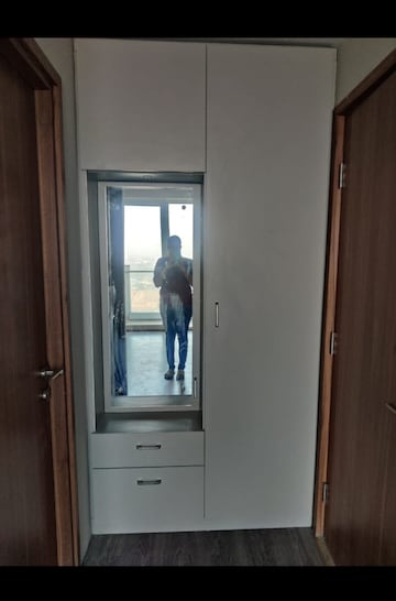 Furnished Amenities in 2 BHK Apartment at Emaar Digi Homes, Sector 62 – for Rent