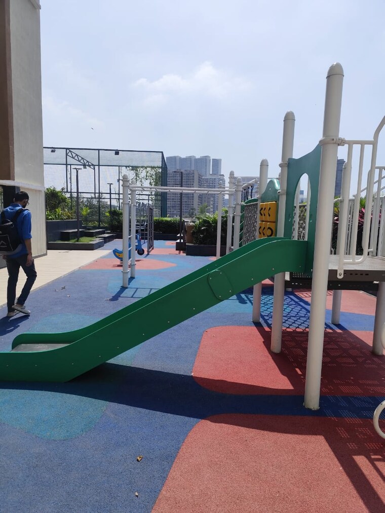 Gym, je-and-vee-om-trimurti 3 Bedroom 910 Sq.Ft. Apartment In Malad East Mumbai 9410961