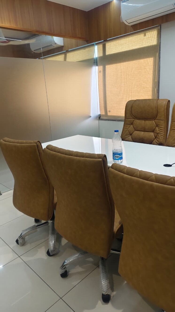 Team Area, gota Commercial Office Space 778 Sq.Ft. In Gota Ahmedabad 9410963