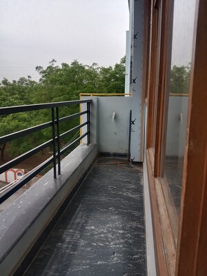 Balcony in 3.5 BHK Apartment at Sector 61 – for Sale