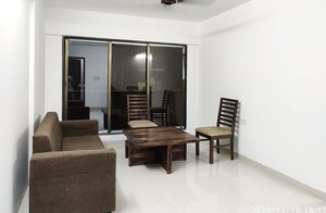  Pg For Rent in Vile Parle East