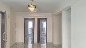 Room in 2.5 BHK Builder Floor at Smart World Gems, Sector 89 – for Rent