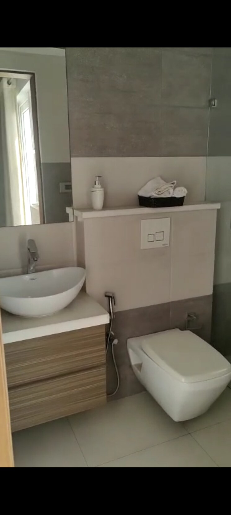 Bathroom, pareena-coban-residences 3 Bedroom 1997 Sq.Ft. Apartment In Sector 99a Gurgaon 9411326