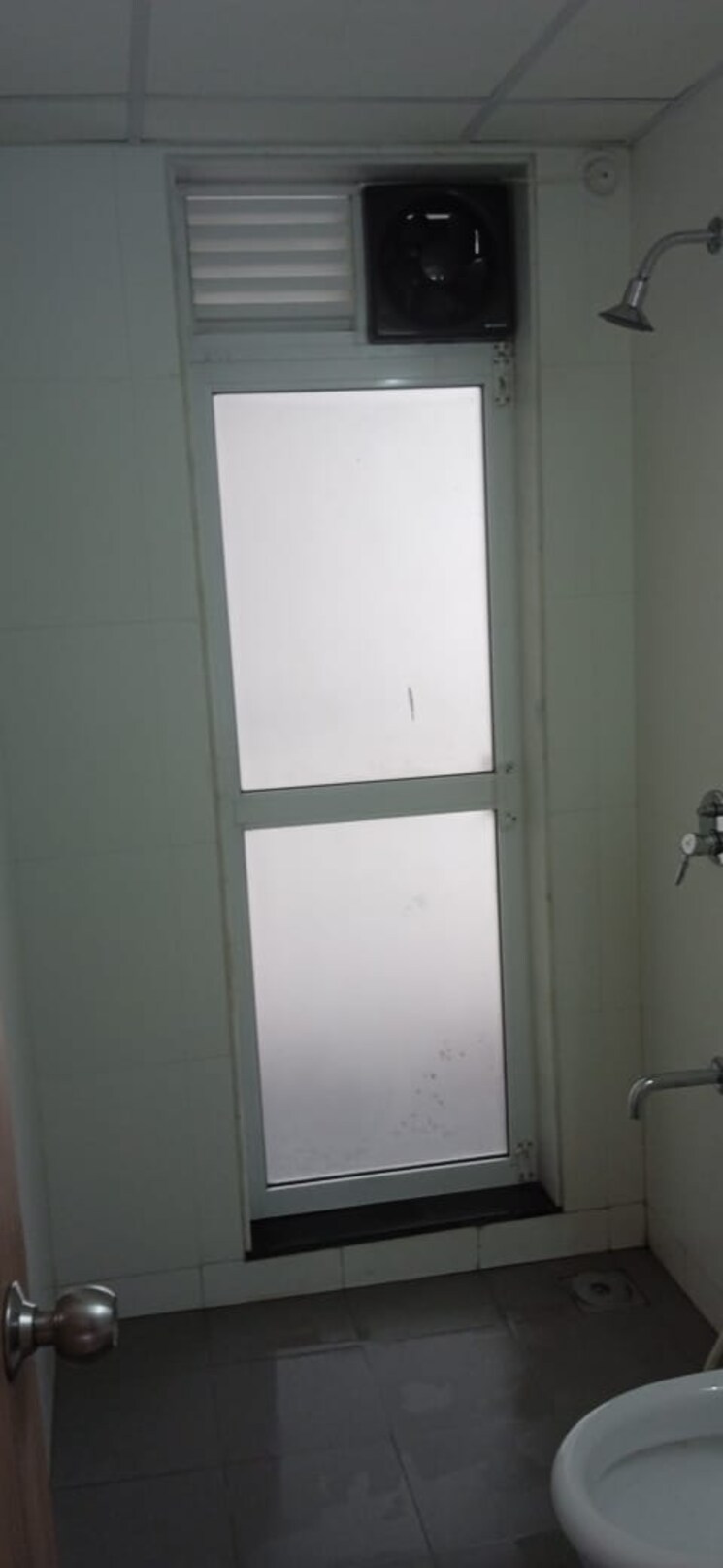 Room, godrej-emerald 3 Bedroom 1100 Sq.Ft. Apartment In Ghodbunder Road Thane 9411386