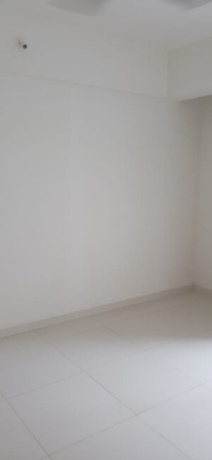 Room in 3 BHK Apartment at Godrej Emerald, Ghodbunder Road – for Rent