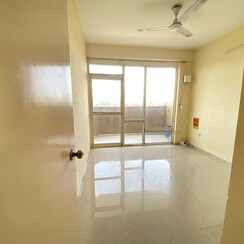 2 BHK Apartment For Sale in Pyramid Heights