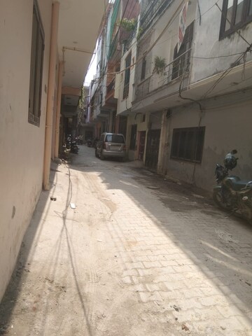 Balcony in 1 BHK Builder Floor at Chirag Dilli – for Rent