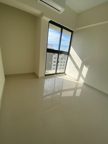 Room in Studio Apartment at Lodha Casa Maxima, Mira Road – for Rent