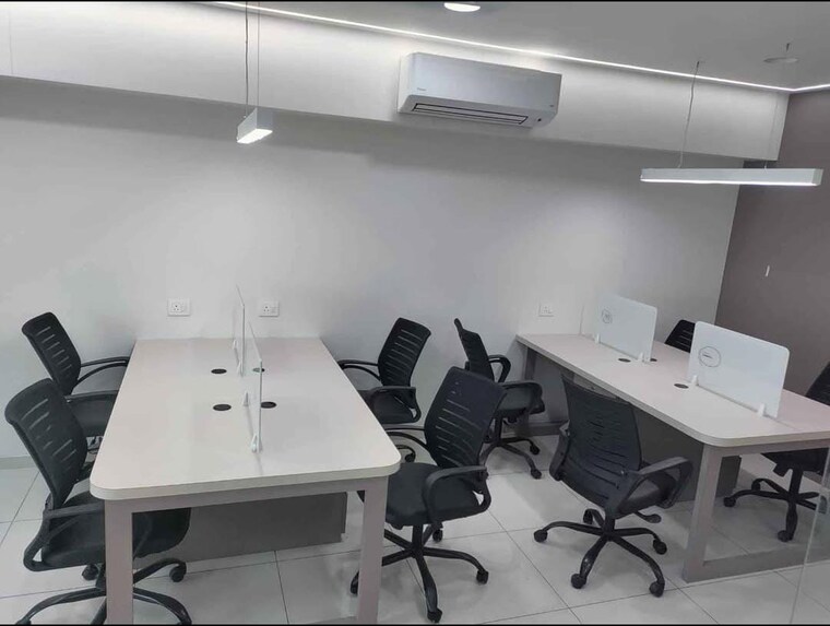 Team Area, wagle industrial estate Commercial Office Space 600 Sq.Ft. In Wagle Industrial Estate Thane 9411545