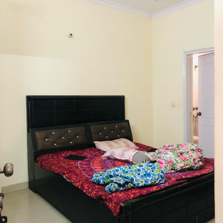Bedroom, sector 22b 2.5 Bedroom 1200 Sq.Ft. Villa In Sector 22b Gurgaon 9411645