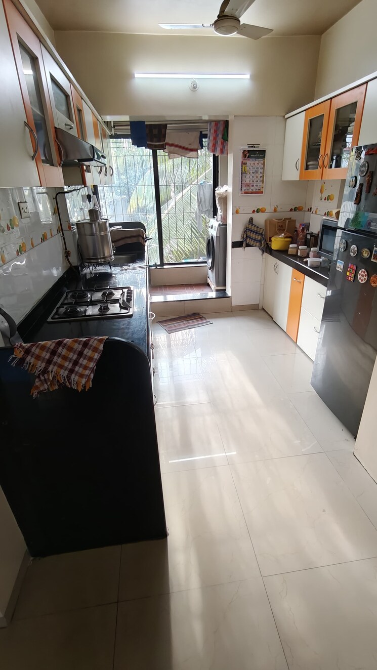 Kitchen, saarrthi-aarav-apartment 3 Bedroom 1560 Sq.Ft. Apartment In Kothrud Pune 9411624