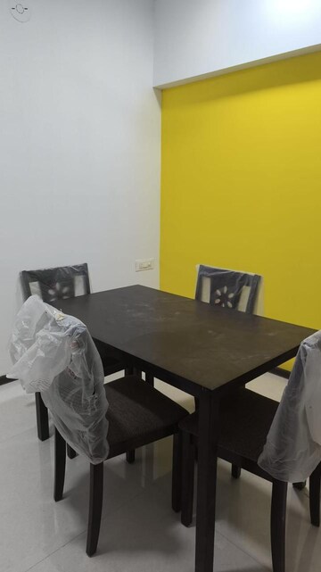 Master Bedroom in 2 BHK Apartment at Malpani Vivanta, Balewadi – for Rent