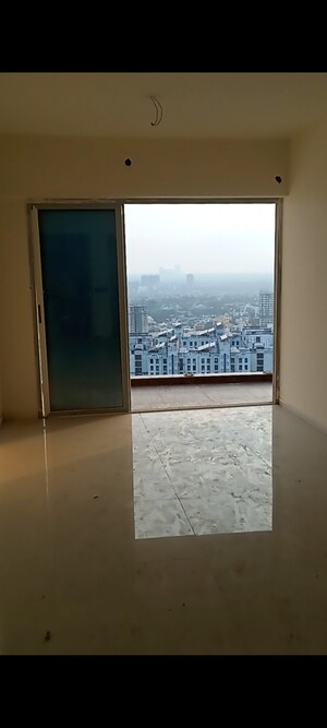 2 BHK Apartment For Rent in Gauri Excellency, Kandivali West