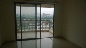 Room in 2 BHK Apartment at Kalpataru Harmony Pune, Wakad – for Rent