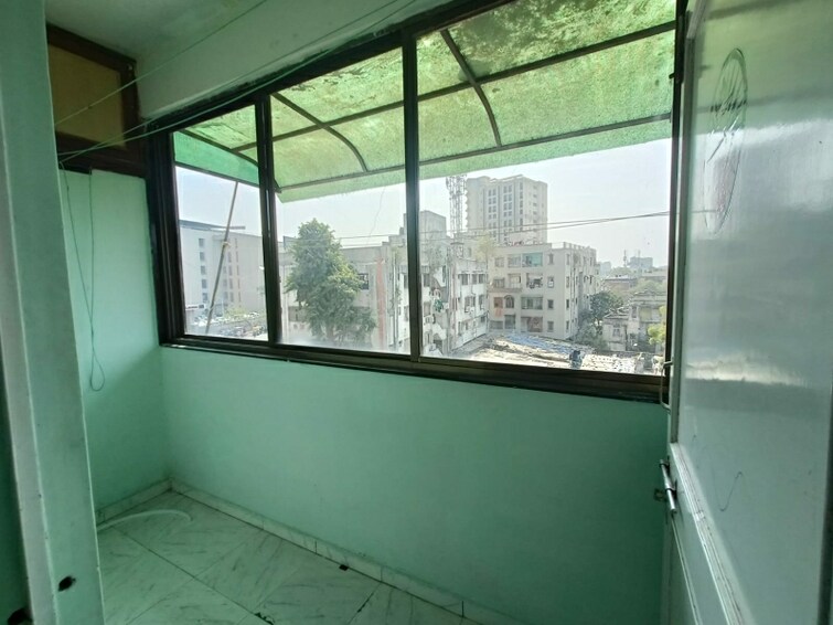 Cover Image, girdhar nagar Commercial Shop 170 Sq.Ft. In Girdhar Nagar Ahmedabad 9411692