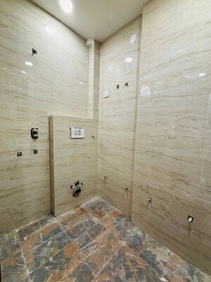 Bathroom in 2.5 BHK Builder Floor at SA HOMES I, Uttam Nagar – for Sale