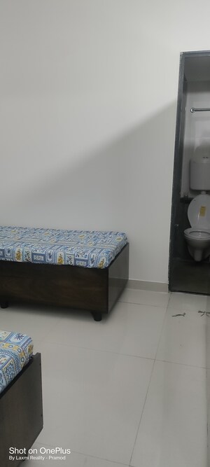 Bedroom in 2 BHK Apartment at Worli – for Rent