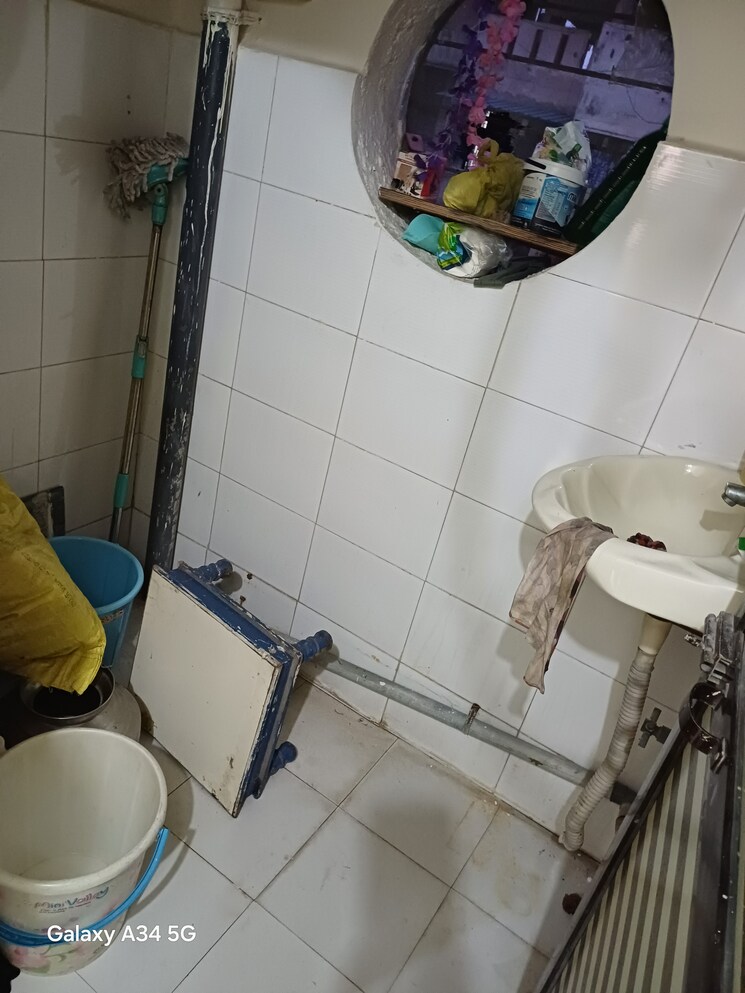 Bathroom, kopar khairane 2 Bedroom 730 Sq.Ft. Apartment In Kopar Khairane Navi Mumbai 9411722