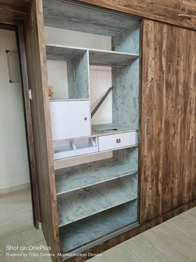 Bathroom, vas-pushp-vinod-15 2 Bedroom 685 Sq.Ft. Apartment In Borivali West Mumbai 9411727