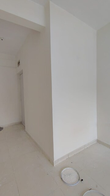 Room in 2 BHK Apartment at Gulmohar City, Kharadi – for Rent