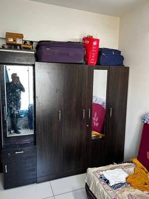 Furnished Amenities in 2 BHK Apartment at Yashwin Orrizonte, Kharadi – for Rent