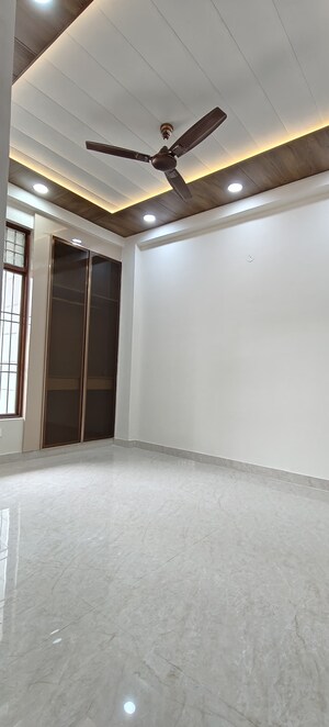 Room in 3 BHK Apartment at KDP MGI City, Raj Nagar Extension – for Sale