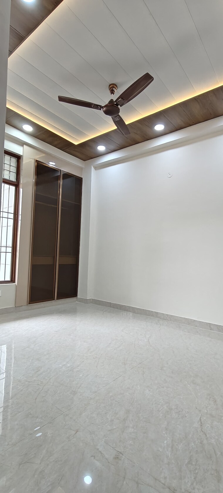 Room, kdp-mgi-city 3 Bedroom 1350 Sq.Ft. Apartment In Raj Nagar Extension Ghaziabad 9411770