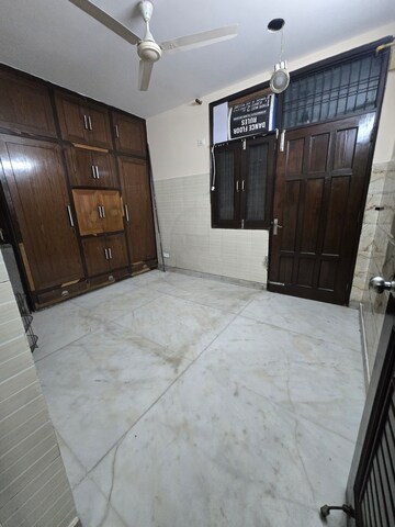 Kitchen in 2 BHK Builder Floor at Amar Colony – for Rent