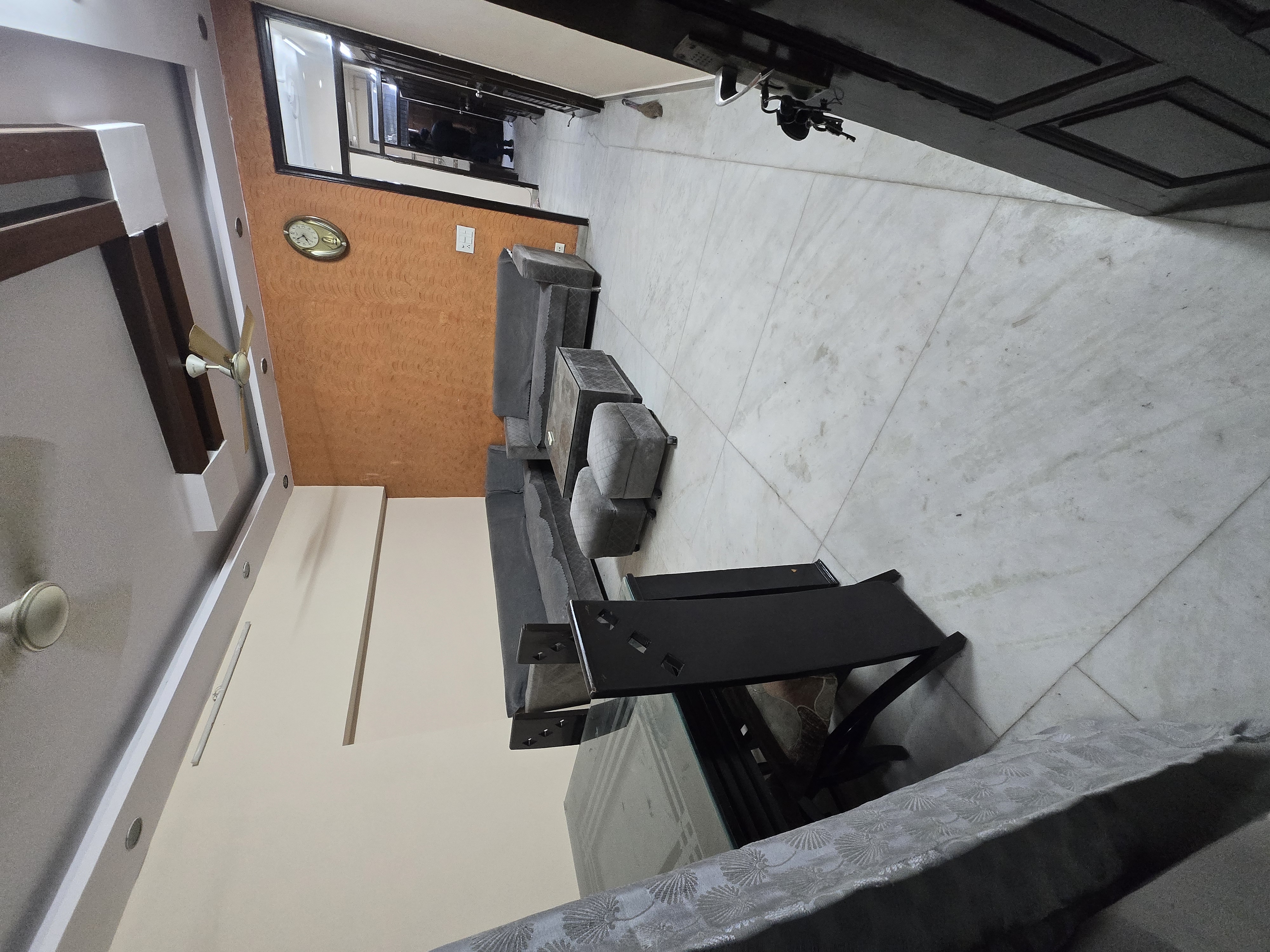 2 BHK Builder Floor For Rent in Laj Pat Nagar 4 