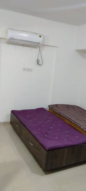 Furnished Amenities in 2 BHK Apartment at Mount N Glory, Kharadi – for Rent