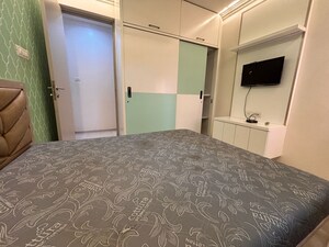 Bedroom in 2 BHK Apartment at Sheth Vasant Oasis, Andheri East – for Rent