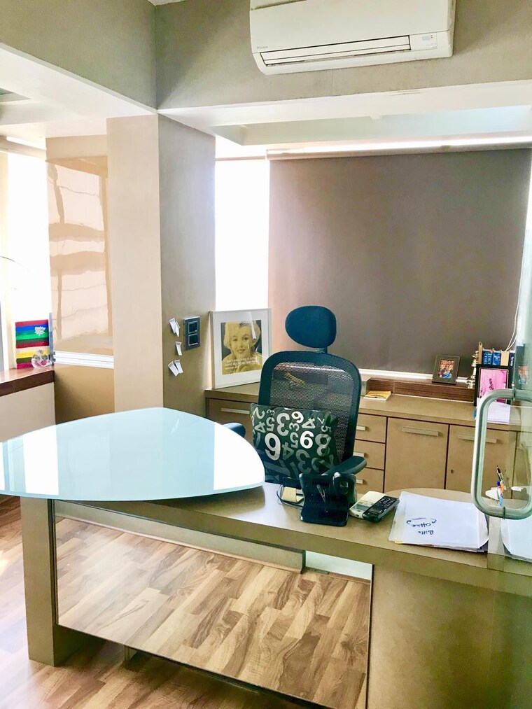 Team Area, grace-chamber Commercial Office Space 800 Sq.Ft. In Andheri East Mumbai 9411789