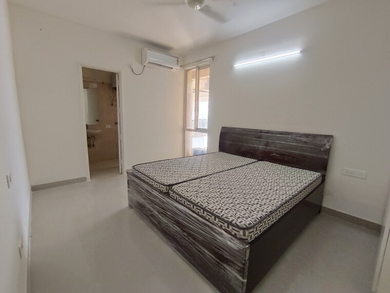 Bedroom, sare-home 4 Bedroom 2000 Sq.Ft. Apartment In Sector 92 Gurgaon 9411799