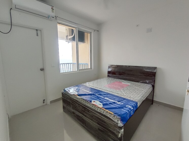 Bedroom, sare-home 4 Bedroom 2000 Sq.Ft. Apartment In Sector 92 Gurgaon 9411799