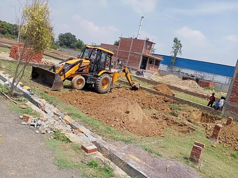 Exterior View, raebareli road  1998 Sq.Ft. Plot In Raebareli Road Lucknow 9411807