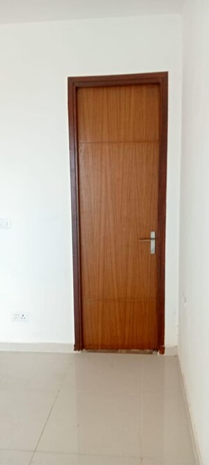 Furnished Amenities in 3 BHK Apartment at ATS Le Grandiose, Sector 150 – for Rent