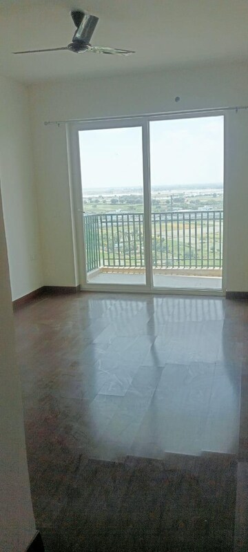 Room in 3 BHK Apartment at ATS Le Grandiose, Sector 150 – for Rent