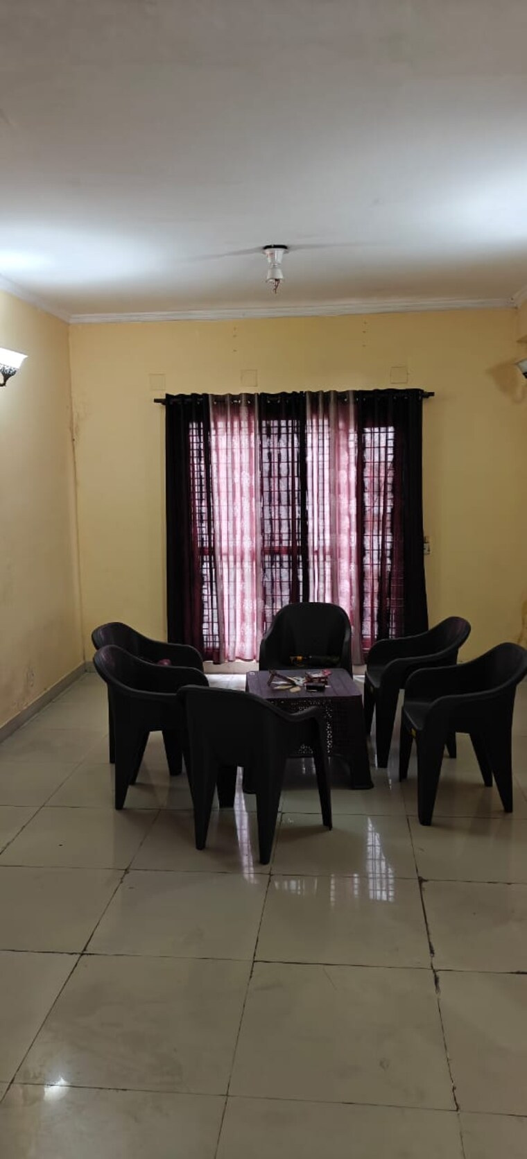 Living Room, anandam-ntpc-sahkari-awas-samiti 6+ Bedroom 212 Sq.Yd. Villa In Chi Ii Greater Noida Greater Noida 9411865