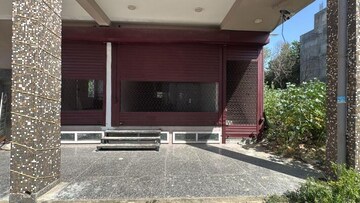  Showroom For Rent in Sohna Road