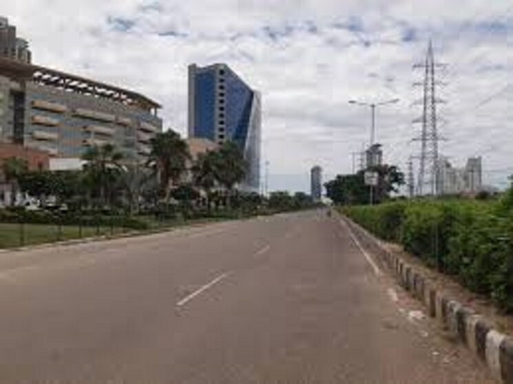 Exterior View, sohna road Commercial Showroom 6700 Sq.Ft. In Sohna Road Gurgaon 9411866